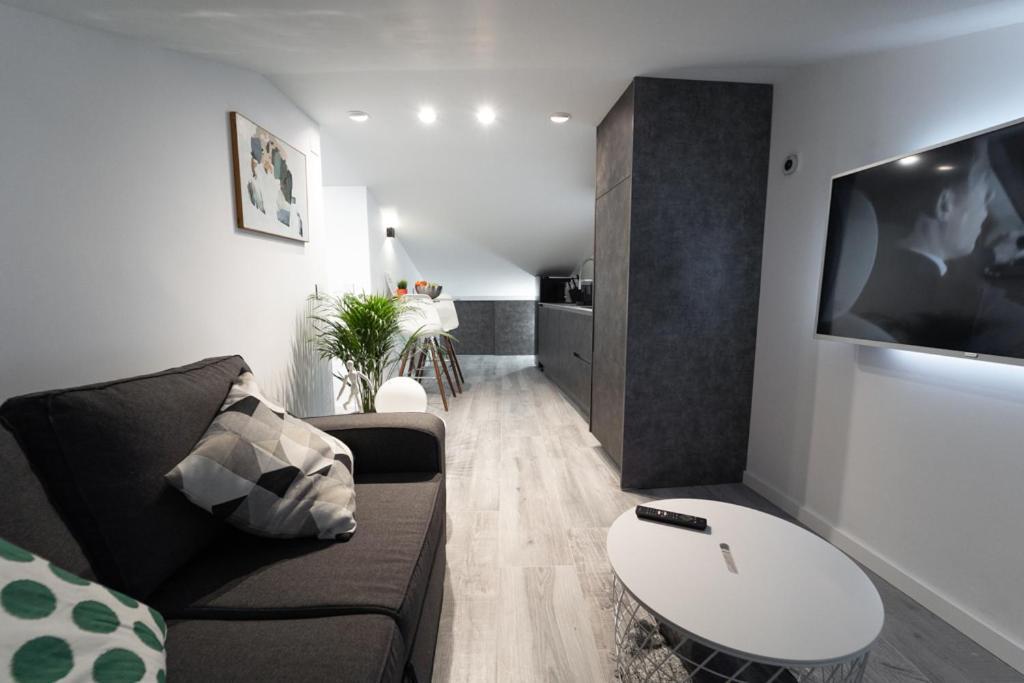 Buhardilla Comillas Beach En Primera Linea De Playa, Wifi, Netflix Extérieur photo